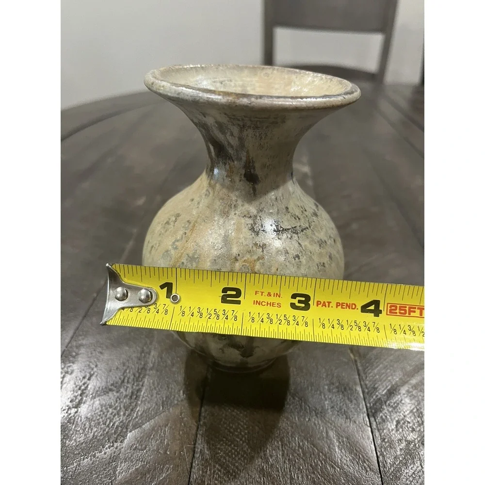 Dempsey Carpenter Stoneware Fluted Vase Tan Grey Speckled Glaze Signed 5.5